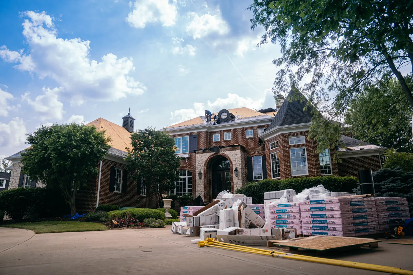 Roofing by Oaktown Roofing near Mooresville, IN